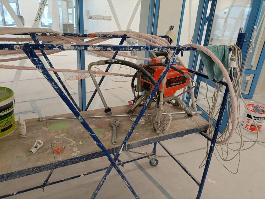 Безвоздушный аппарат для покраски