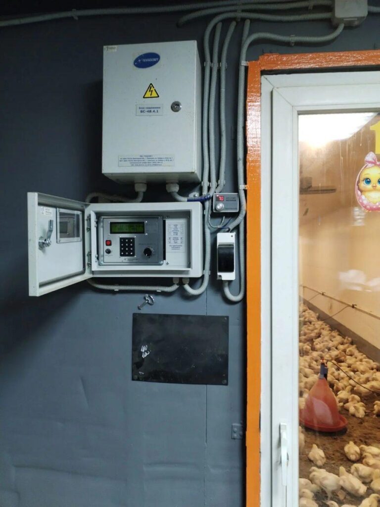 Вентиляцию, отопление и освещение мы переделывали уже по несколько раз